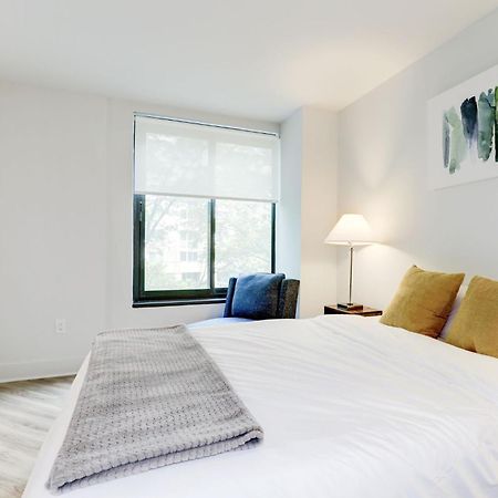 2Br Executive Apartment With Spacious Layout Arlington Extérieur photo