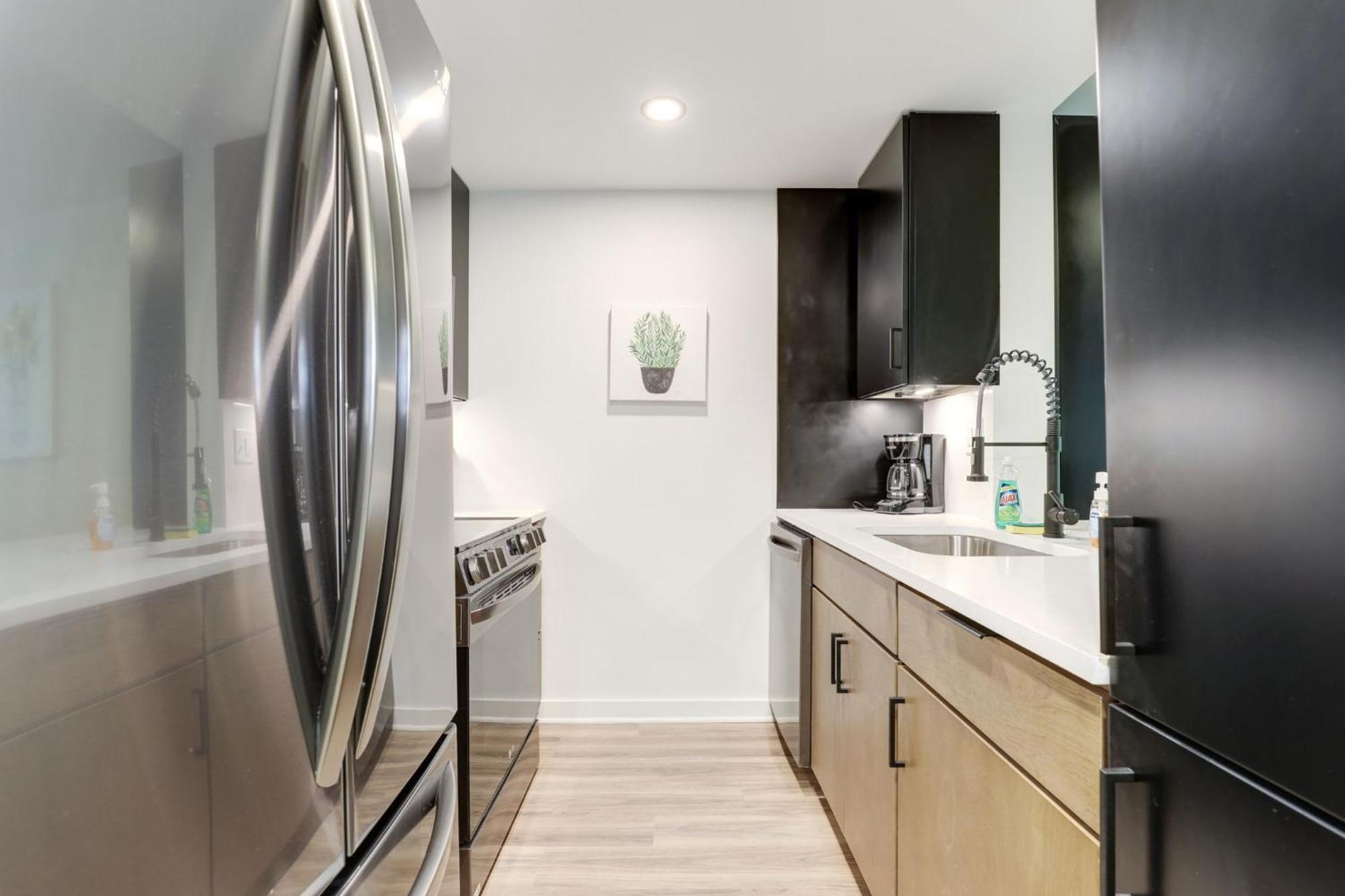 2Br Executive Apartment With Spacious Layout Arlington Extérieur photo