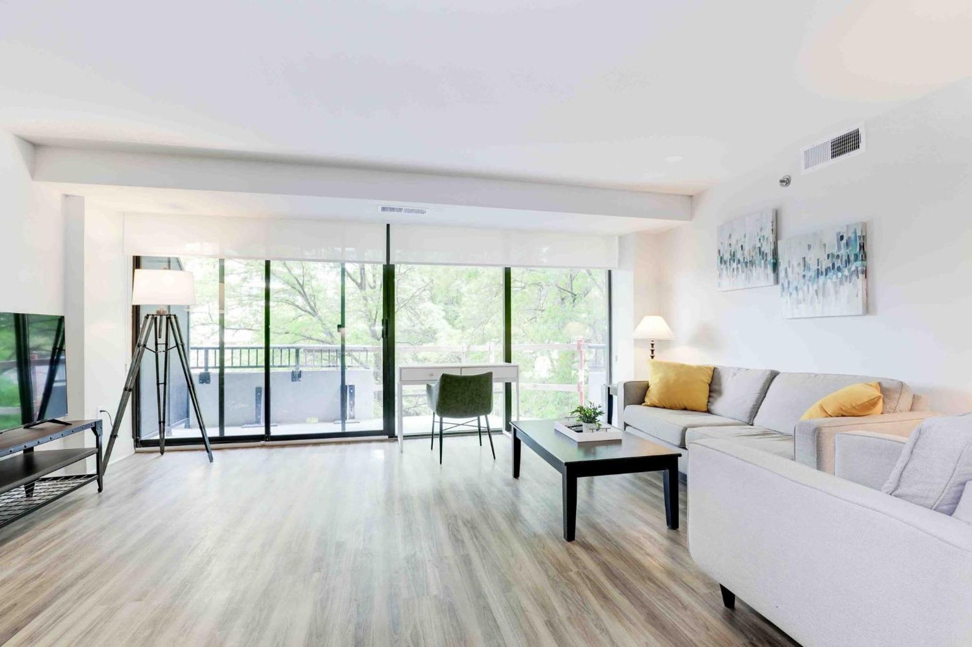 2Br Executive Apartment With Spacious Layout Arlington Extérieur photo