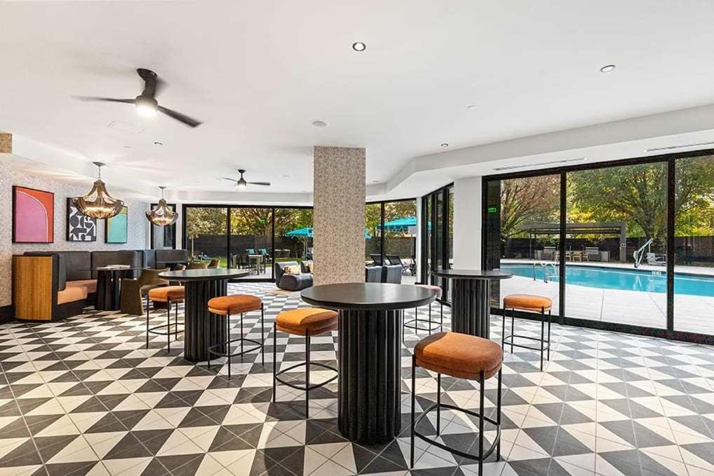 2Br Executive Apartment With Spacious Layout Arlington Extérieur photo