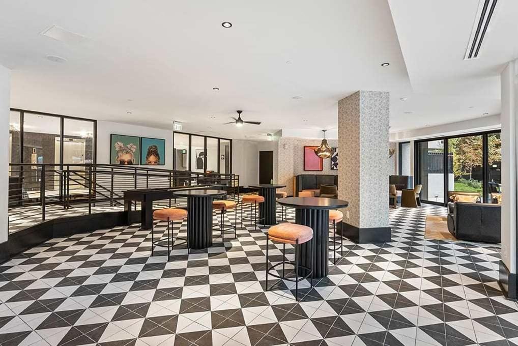 2Br Executive Apartment With Spacious Layout Arlington Extérieur photo