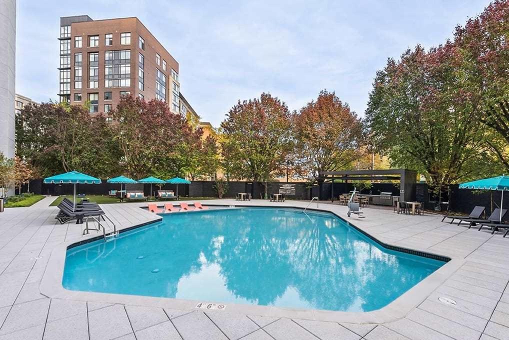 2Br Executive Apartment With Spacious Layout Arlington Extérieur photo